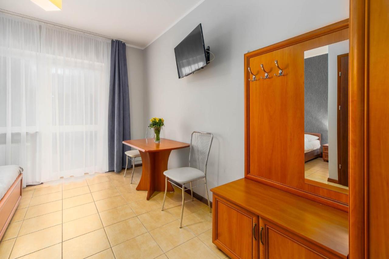 Awenturyn - Pokoje Apartamenty Noclegi Grzybowo Grzybowo  Exteriér fotografie